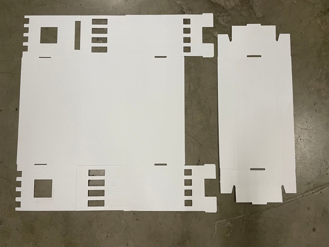 UNASSEMBLED Coroplast Shipping Nuc Boxes (Ontario Nuc Box)