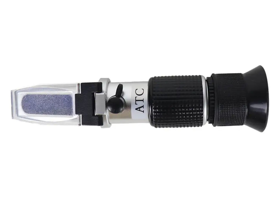 Refractometer
