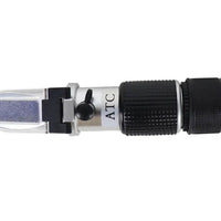 Refractometer