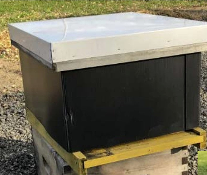 Wellington Winter Hive Wrap